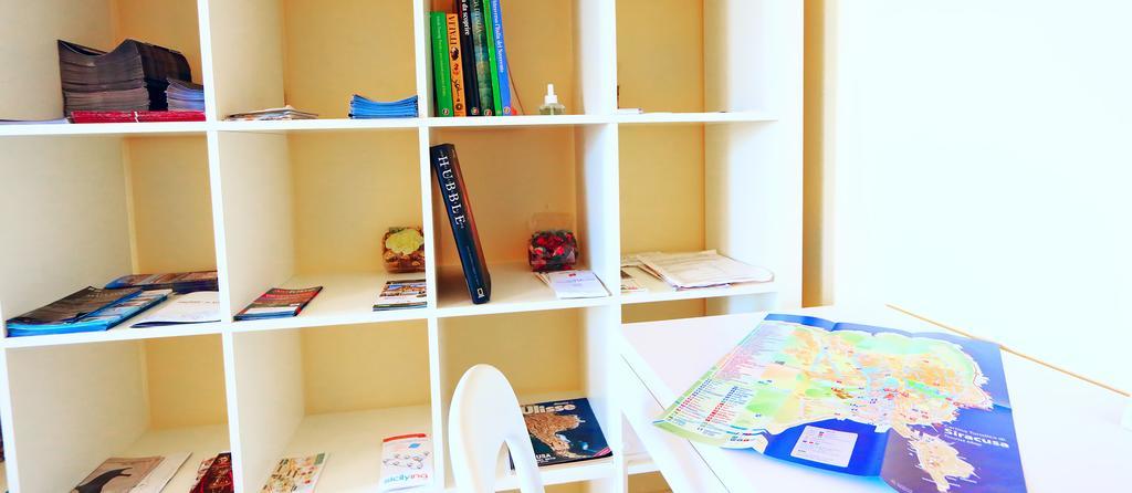 Kosmos Bed & Breakfast Syracuse Ngoại thất bức ảnh