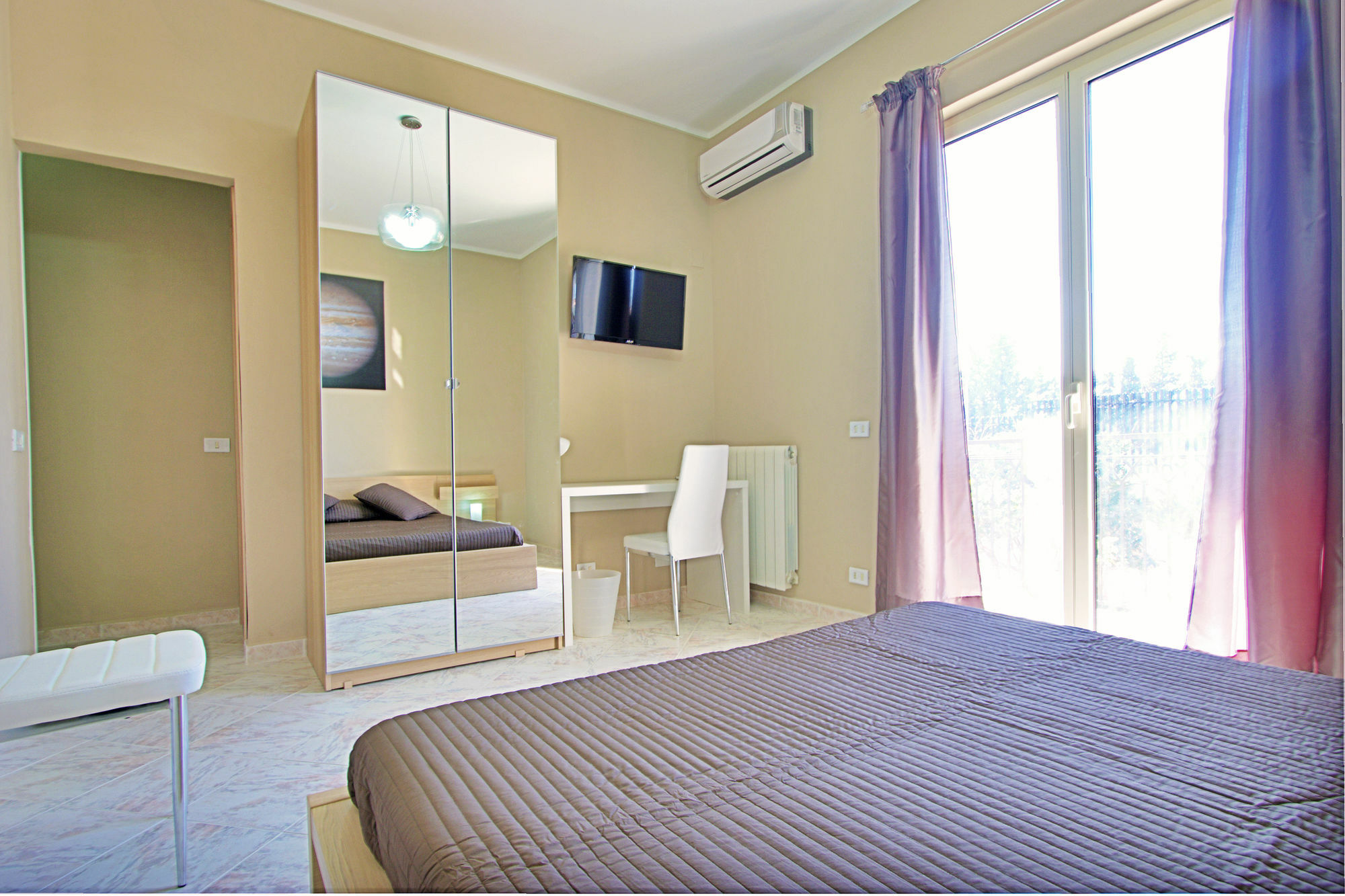 Kosmos Bed & Breakfast Syracuse Ngoại thất bức ảnh